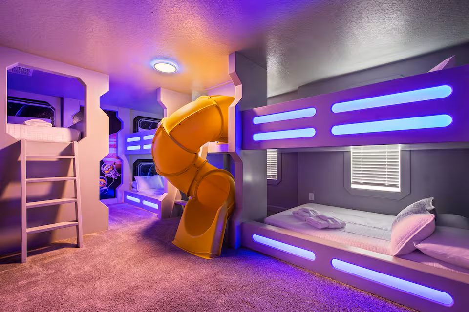 Kids' Themed Room after professional staging